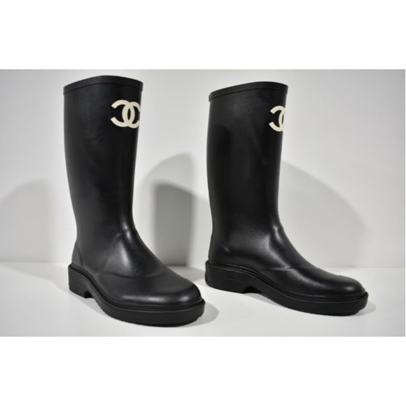 Chanel 22K Black White Caoutchouc CC Logo High Pull On Rubber Rain Boots 42 - Picture 4 of 12